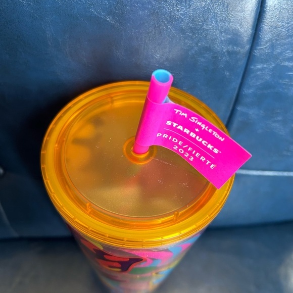New Starbucks Summer 2023 Tom Singleton Pride Pink 24oz Venti Tumbler Co… - Picture 4 of 4